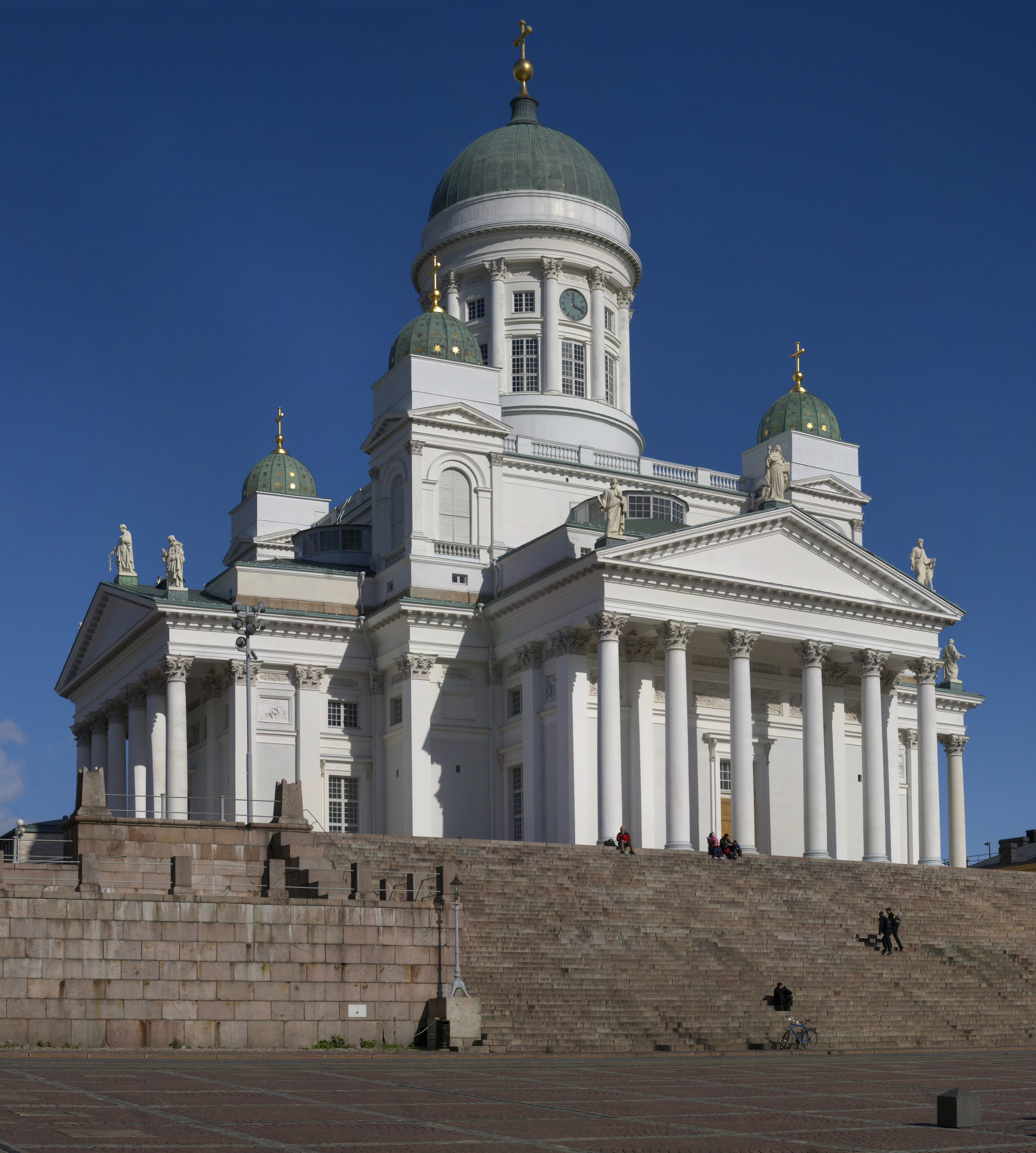Helsinki Cathedral — private chauffeur transfers